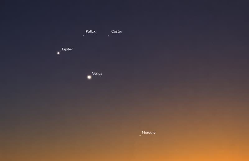 This Weeks Stargazing Guide (May 29 to June 5, 2026): Best Viewing Periods for the Blue Moon and Mercury, and the Prelude to the Summer Milky Way.