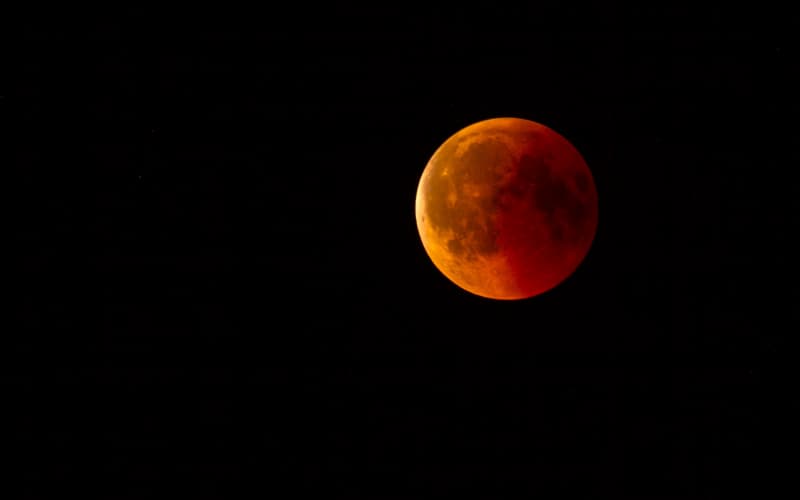 What would Earth be like without the Moon?
