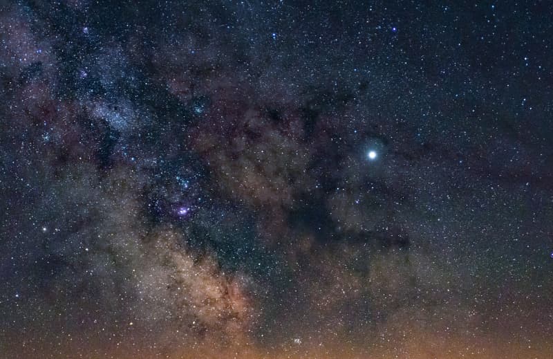 What Is the "Great Fire Star" (Antares)? A Guide to Observing the Brightest Red Star in the Summer Night Sky | North American Stargazing Guide