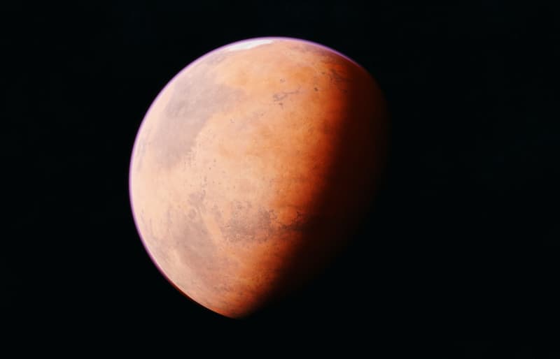 How to Find Mars: A Practical Guide for North American Stargazers—From Naked-Eye Identification to Telescope Observation Tips